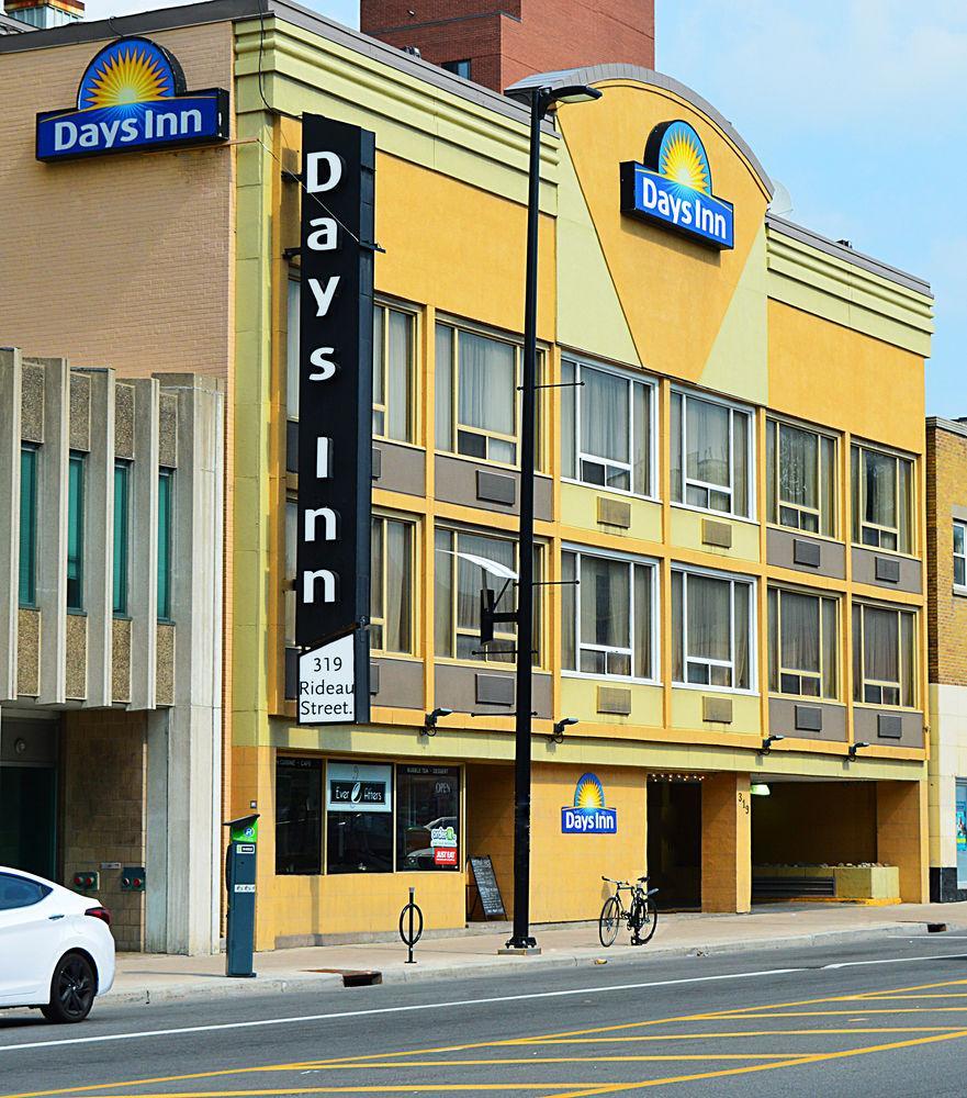 Days Inn By Wyndham Оттава Экстерьер фото